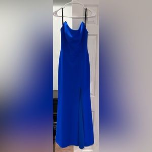 Betsy Adam size 6 strapless dress